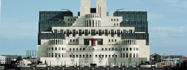 Terry Farrell, SIS Building, London, completed 1994. Photo c. Nigel Young