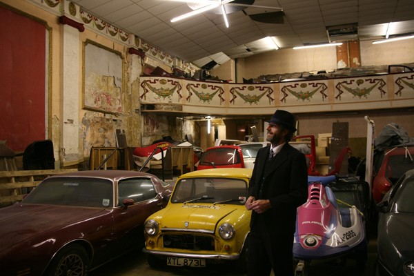 Richard Evans, Director of the Beamish Museum takes possession of a cinema in Ryhope, Sunderland which will become part of the museum's 1950's town.  Full story in members' news.