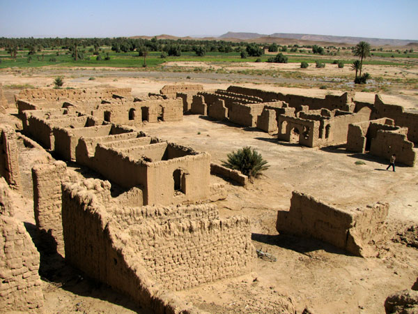 The architectural structure of the Bordj of Erfoud East, Sahara c Berny Sèbe