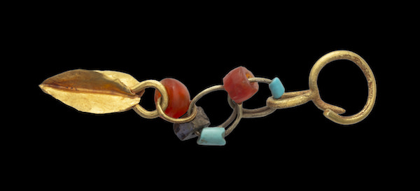 earing with coloured glass connected by metal rings